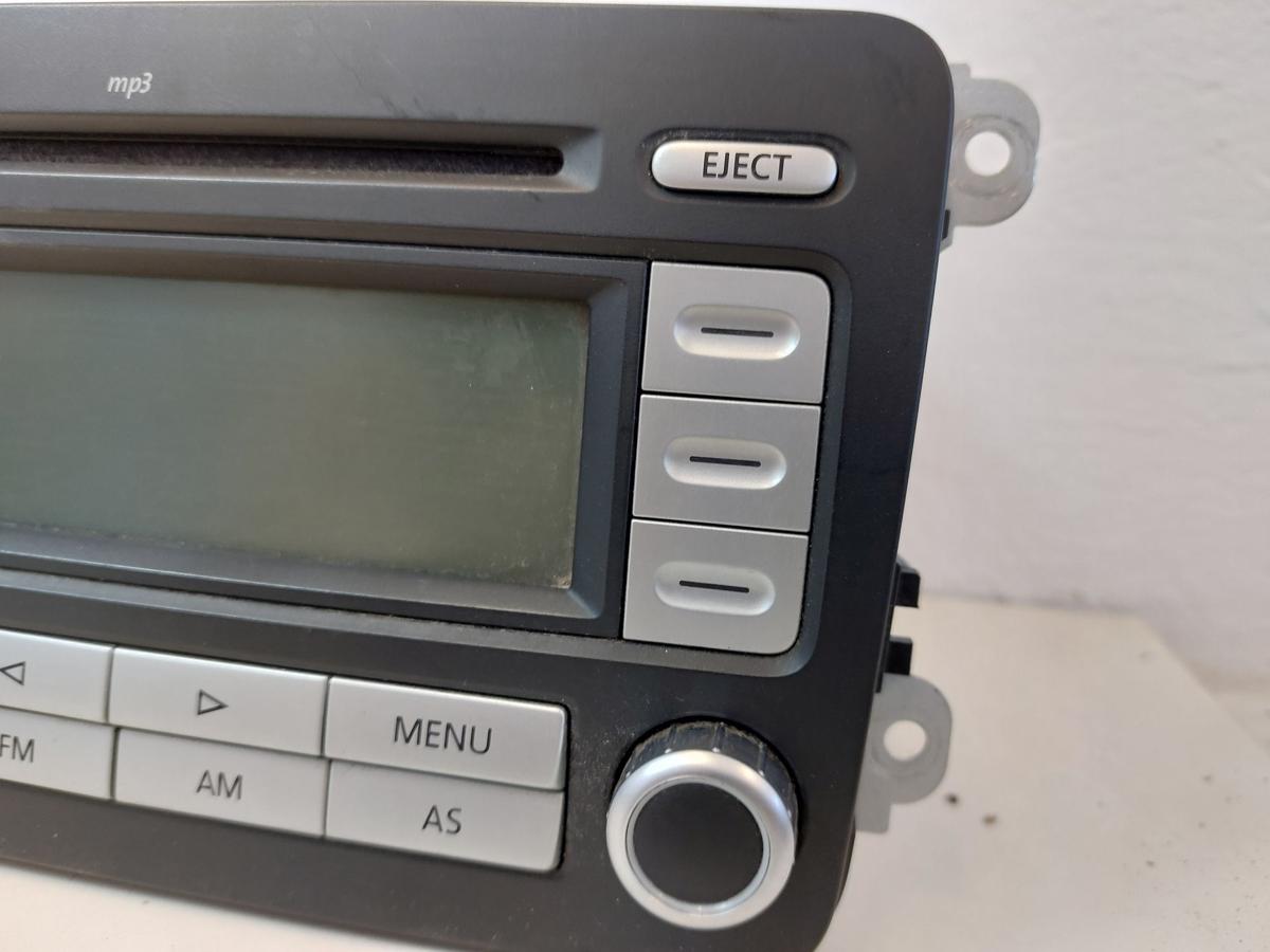 VW Golf 5 Variant Radio Autoradio RCD 300 Originalteil kein Code vorhanden