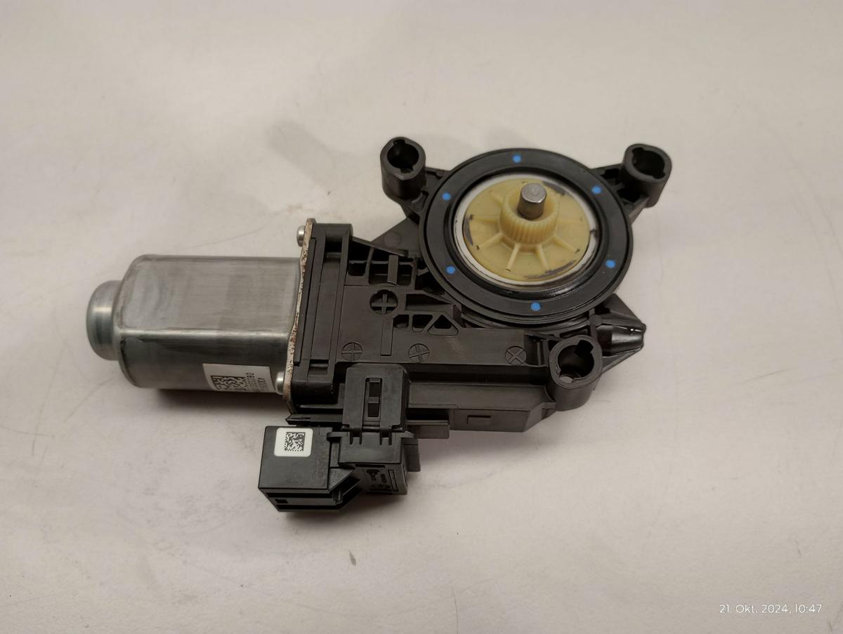 VW Polo 9N3 orig Motor für elektrischen Fensterheber vorn links 5trg Bj 2009