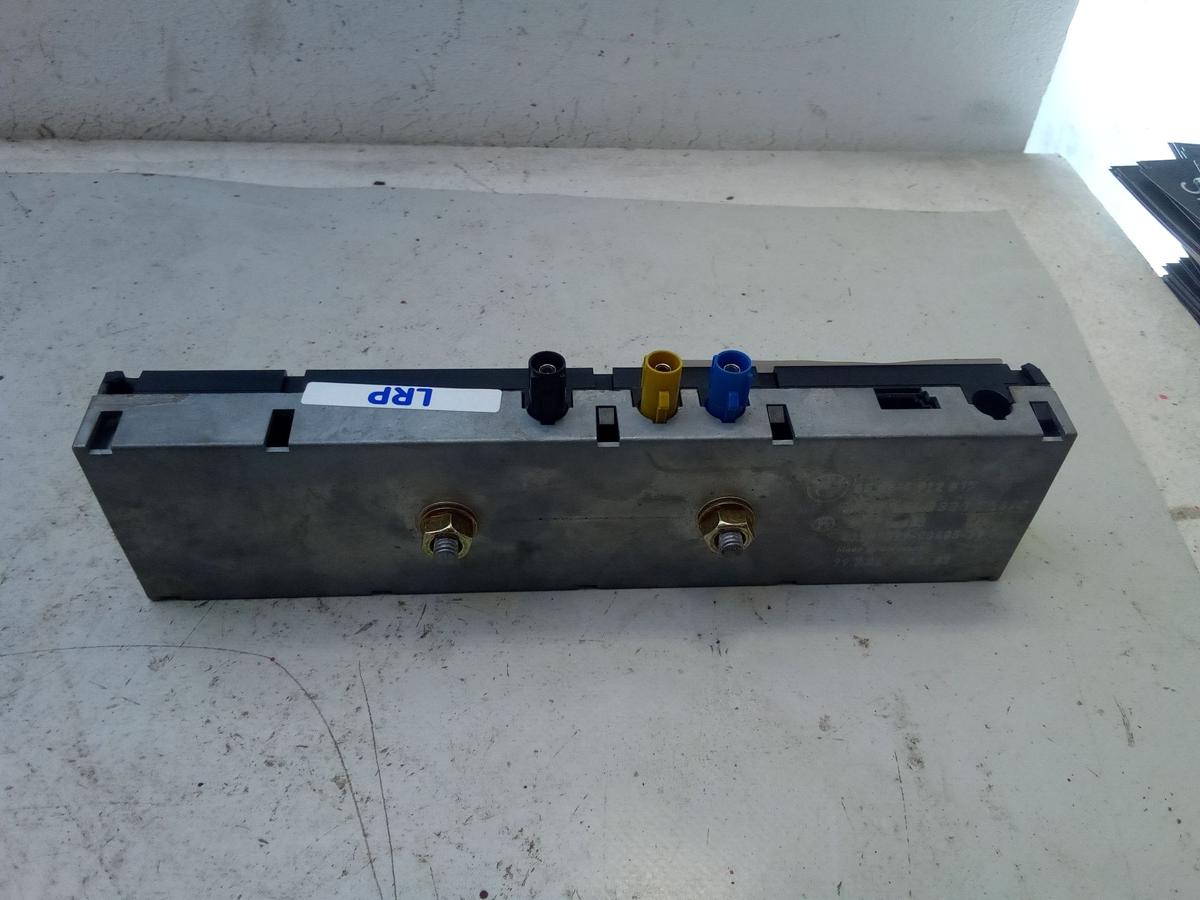BMW 3-er E46 Cabrio Bj. 2004 Antennenverst&auml;rker Antennenweiche 65206912817