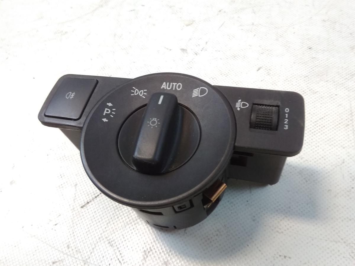 Mercedes Benz Vito 447 original Lichtschalter A4479058100 Bj.2014