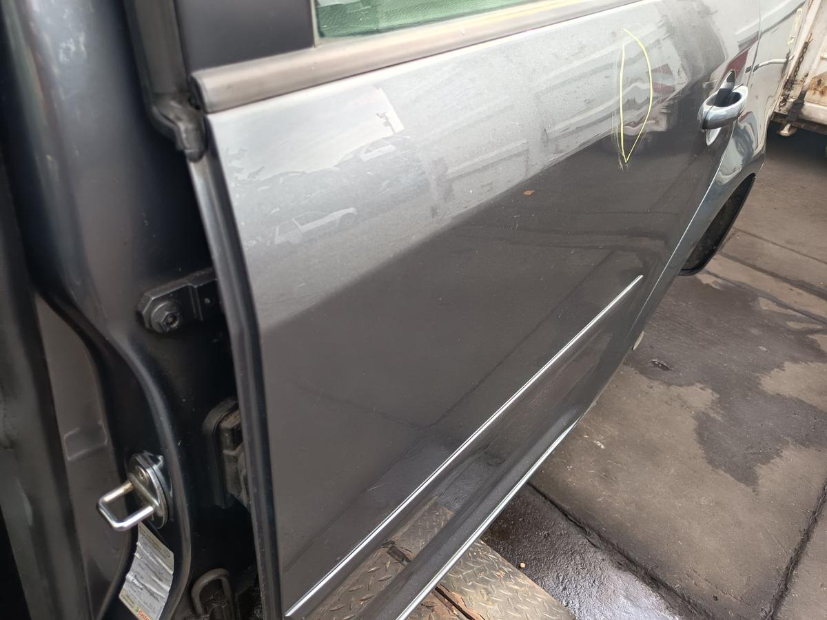 VW Touran 1T original T&uuml;r hinten links Fond Rohbau D7X Platingrau Bj 2006