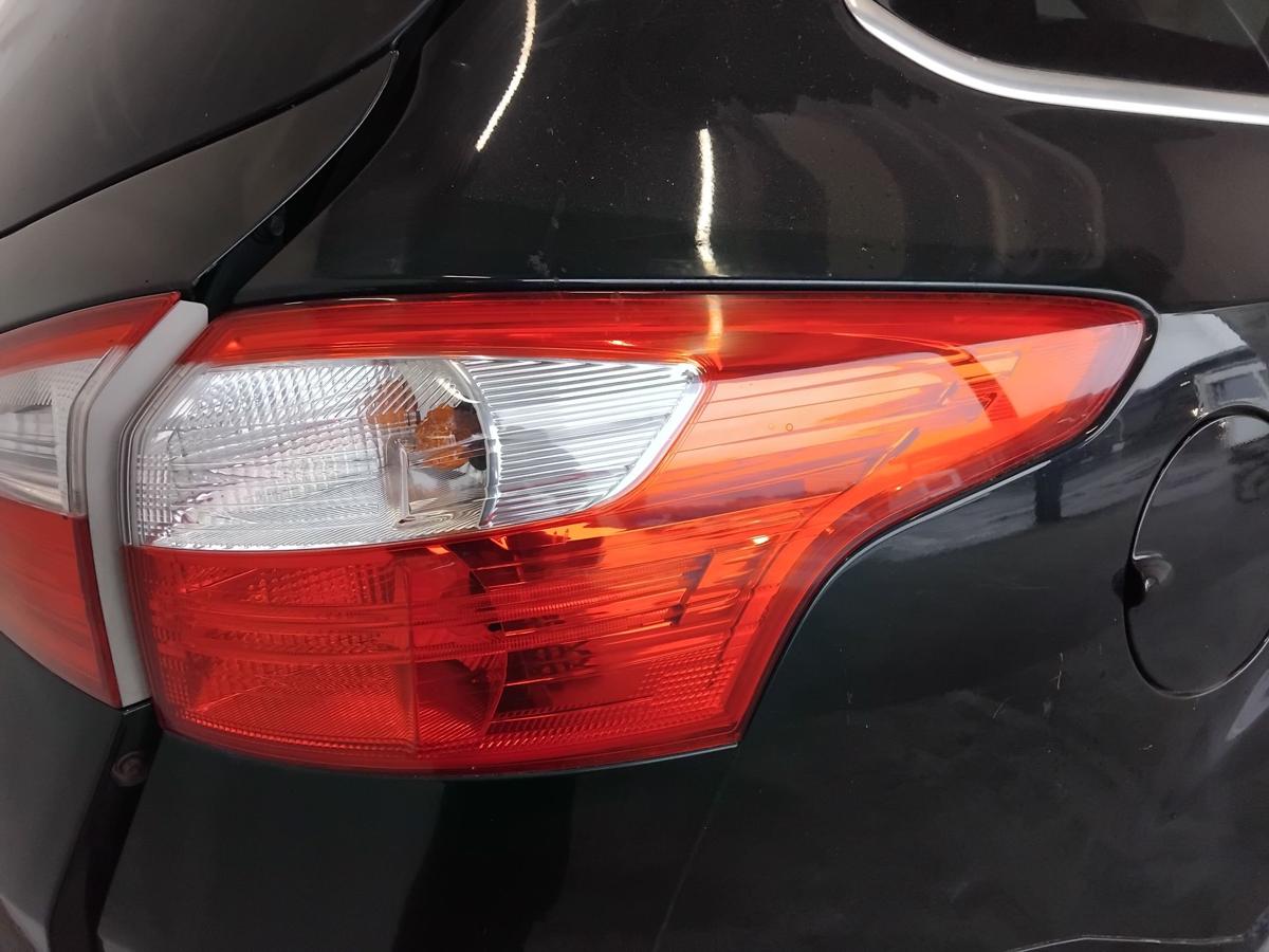 Ford Focus 3 DYB Turnier original R&uuml;ckleuchte Heckleuchte rechts Kombi BJ2011