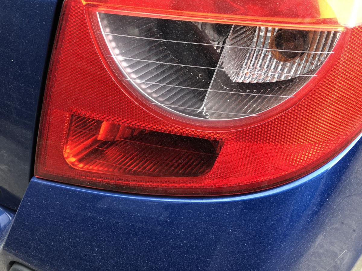 Renault Clio 3 Typ BR R&uuml;ckleuchte rechts R&uuml;cklicht Heckleuchte 3 und 5 t&uuml;rer