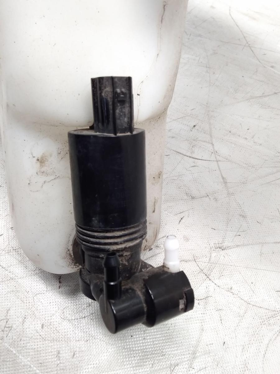 Ford Fiesta JA8 orig. Scheibenwaschwasserbehälter mit Pumpe BJ2010 8A6117B613AE