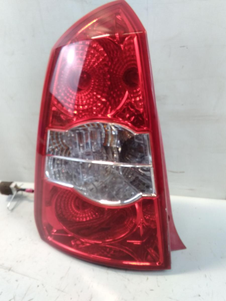 Chevrolet Nubira Kombi original Rückleuchte Heckleuchte links BJ2006