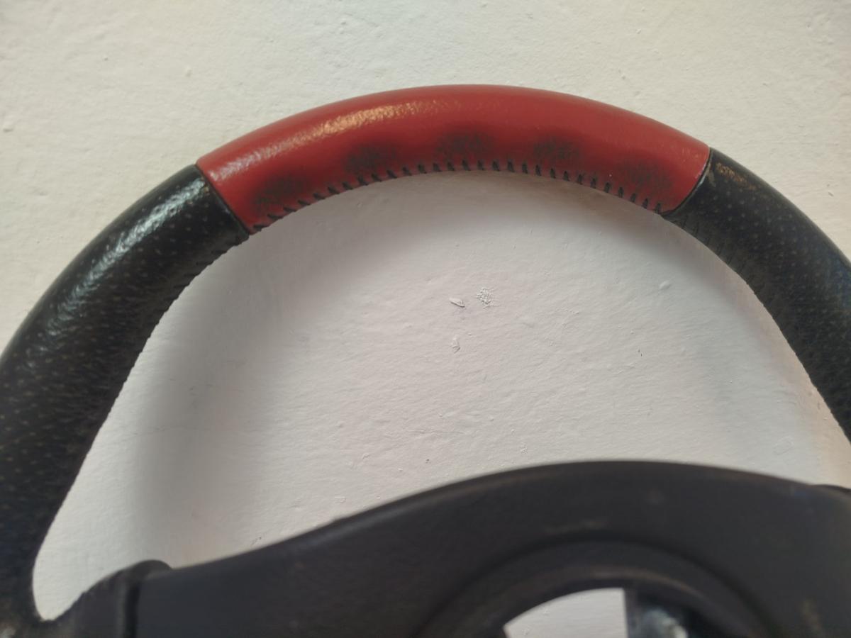 Peugeot 206 CC Lenkrad Leder Lederlenkrad rot schwarz gelocht