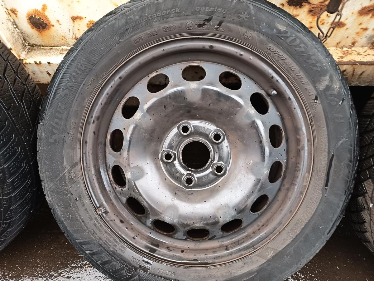 VW Golf Plus 5M Satz Stahlfelgen 6x16 ET50 OHNE Reifen Bj 2006