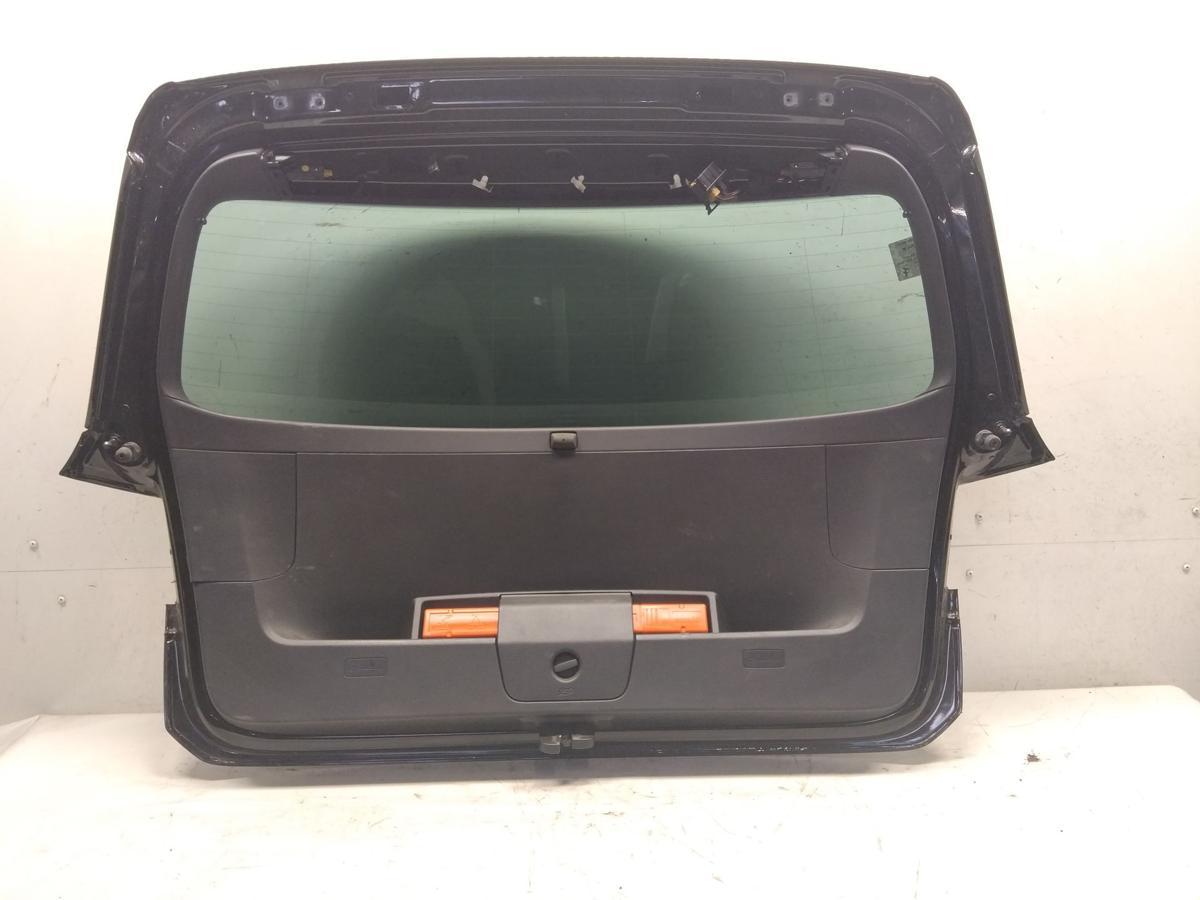 VW Golf Sportsvan Heckklappe schwarzmetallic LC9X mit Heckscheibe dunkel Bj.2017