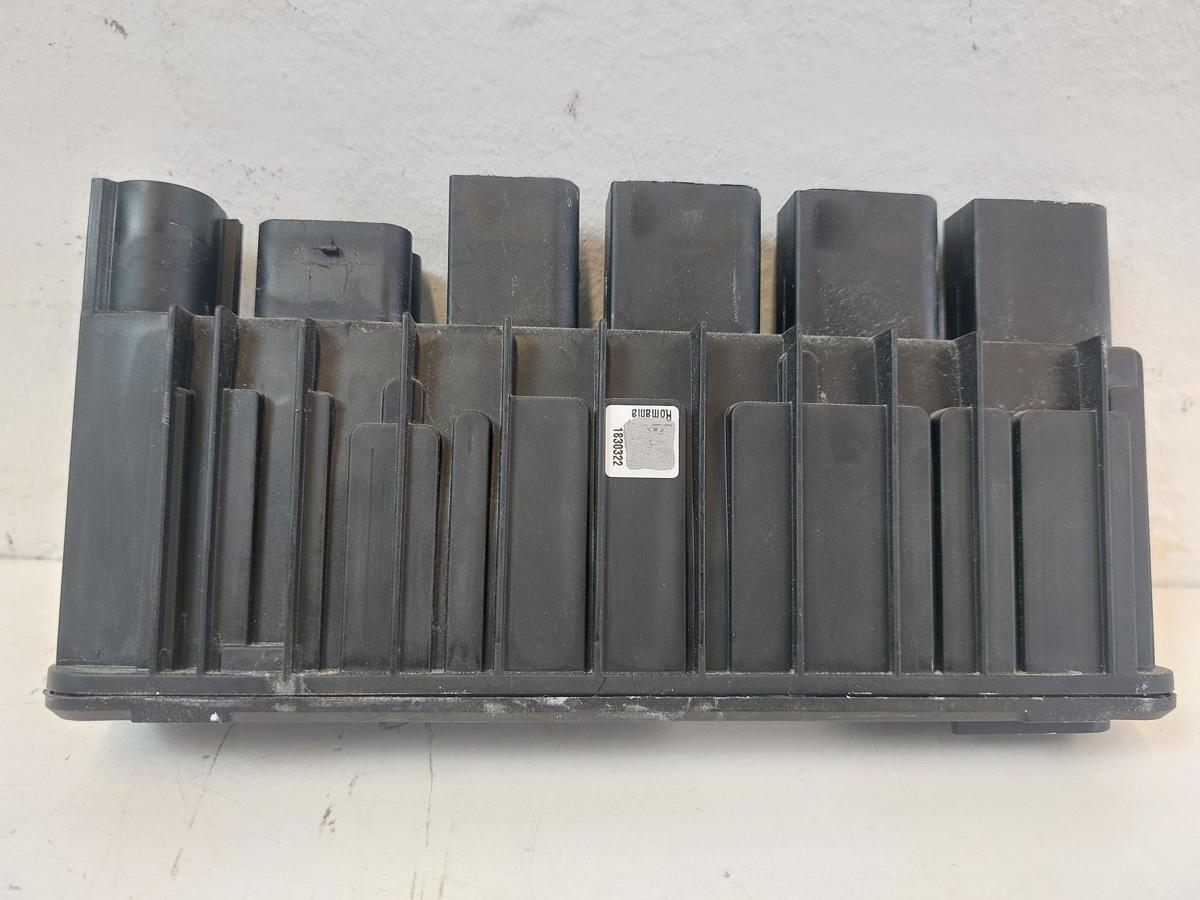 BMW 1er F21 M140i LCI Stromverteiler Verteiler Bordspannung OEM