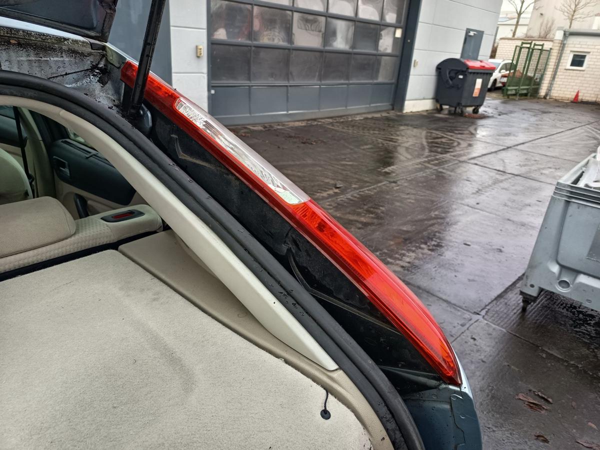 Ford Focus II original R&uuml;ckleuchte rechts Heck/Schluss/Licht Bj 2005