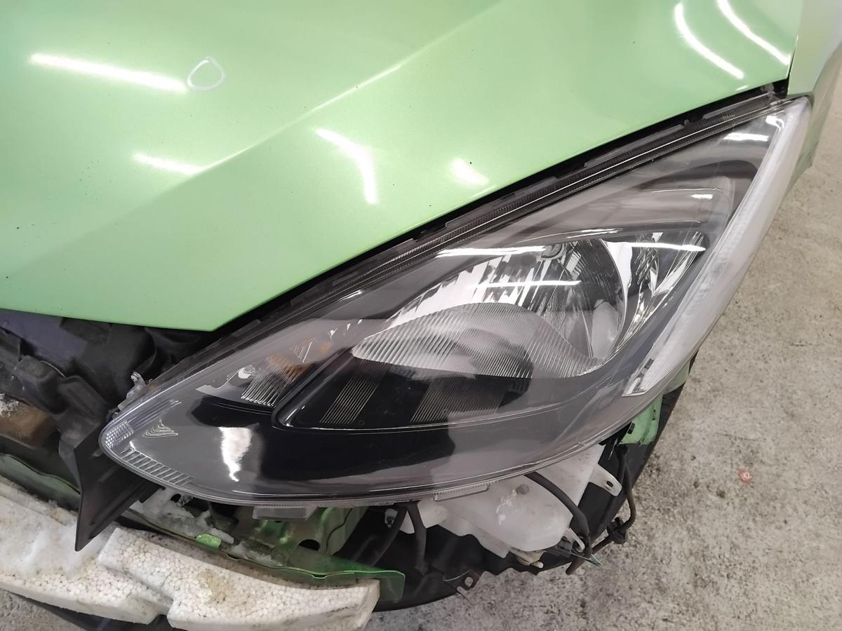 Mazda 2 DE Scheinwerfer vorn links Halogen mit LWR Depo BJ2008