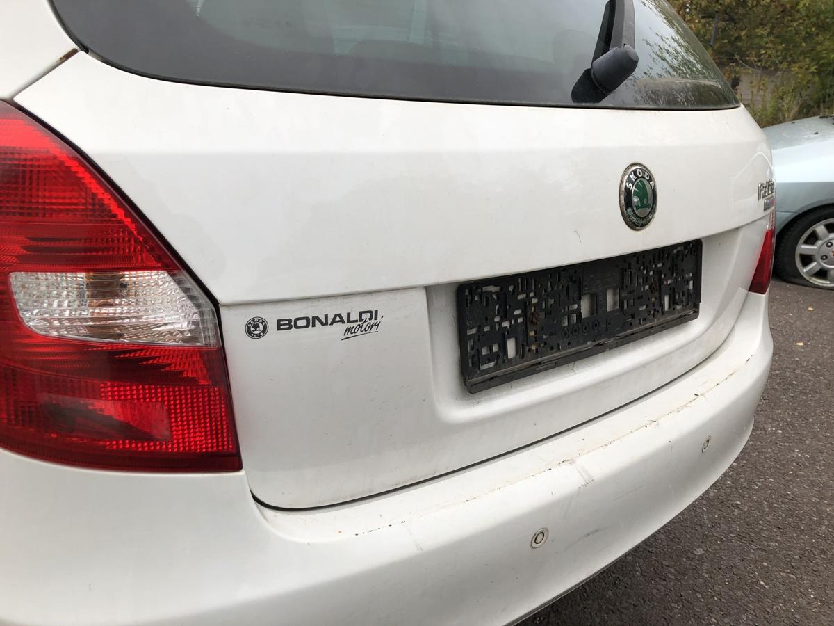 Skoda Fabia II 2 5J Heckklappe Kofferraumklappe Heckdeckel Kombi LF9E candyweiss