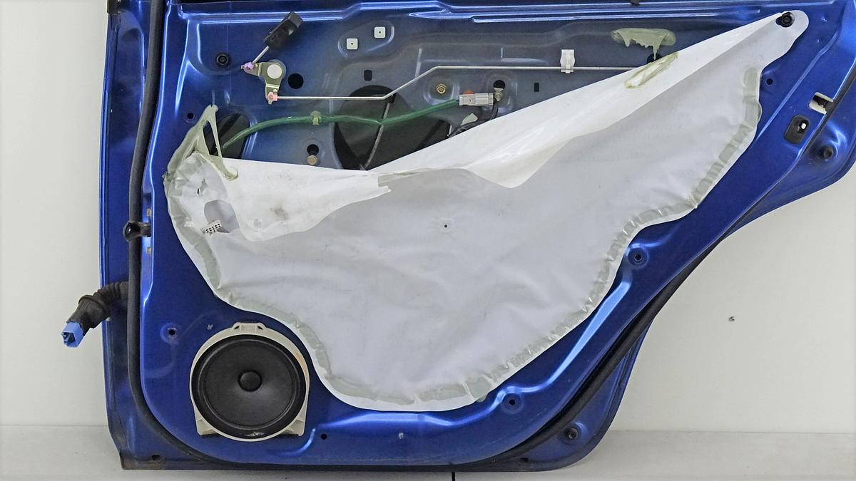 Honda Civic Tür hinten rechts Bj2004 in blau