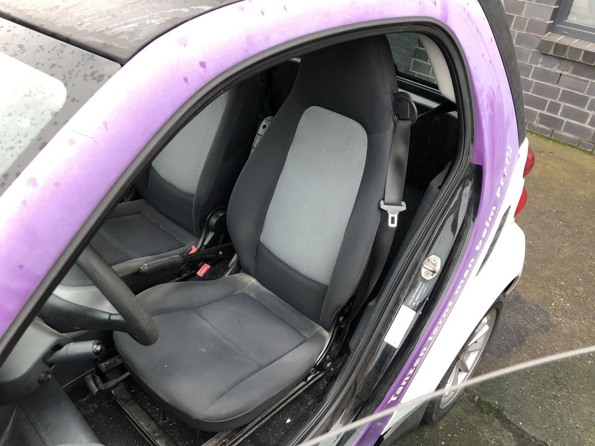 Smart 451 Mopf Sitz vorn links Fahrersitz Stoff Autositz Stoffsitz