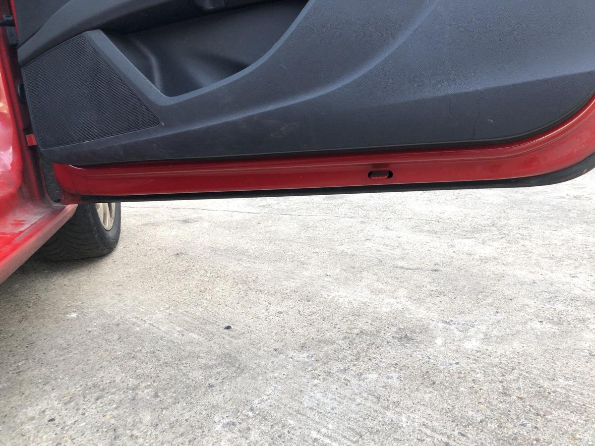 Seat Leon 5F T&uuml;r vorn rechts Beifahrert&uuml;r nur f&uuml;r 3 t&uuml;rer LS3H Emocion Rot