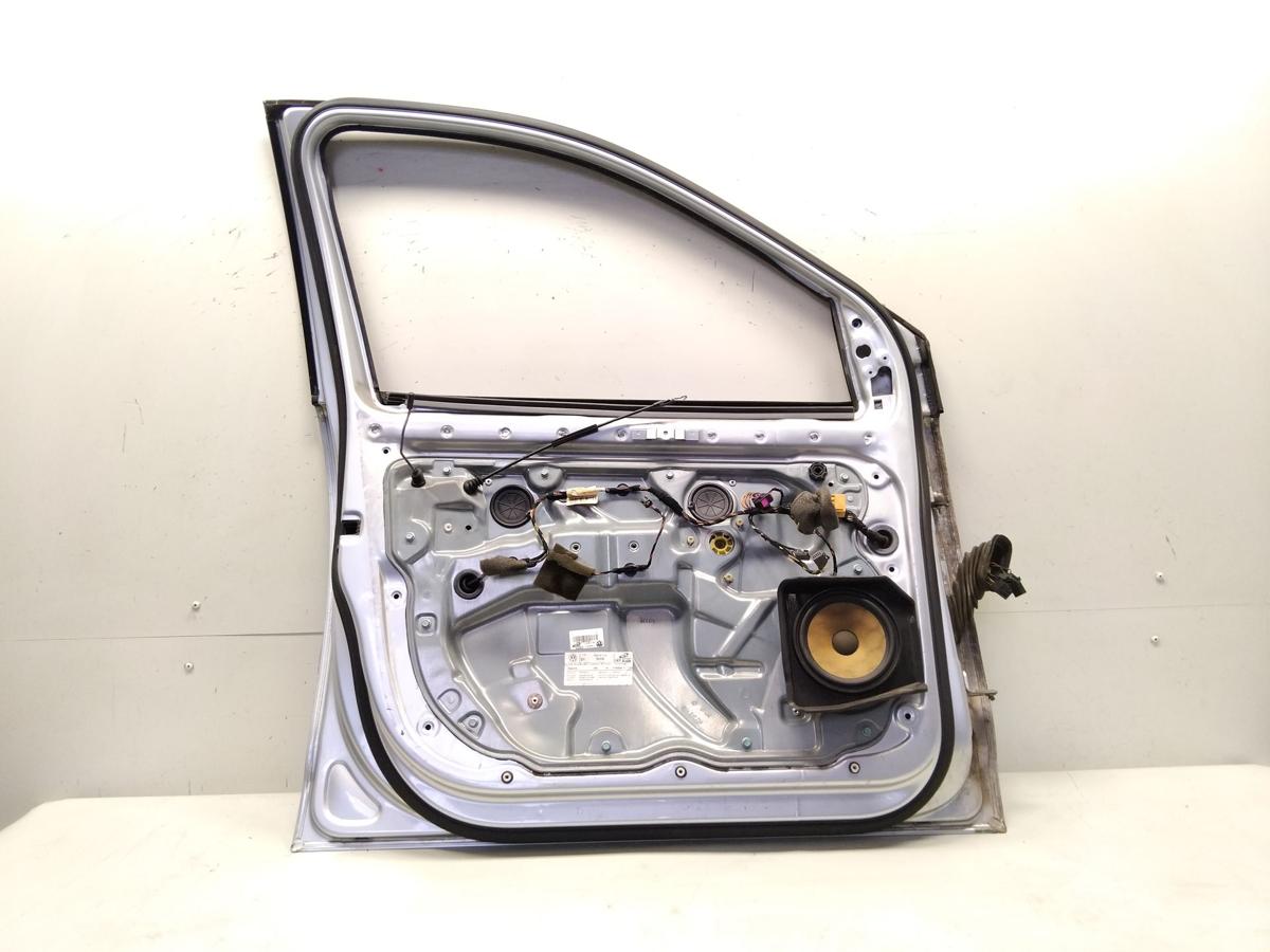 VW Polo 9N3 T&uuml;r vorn links Fahrert&uuml;r 5-t&uuml;rig LA7W reflexsilbermetallic BJ2007