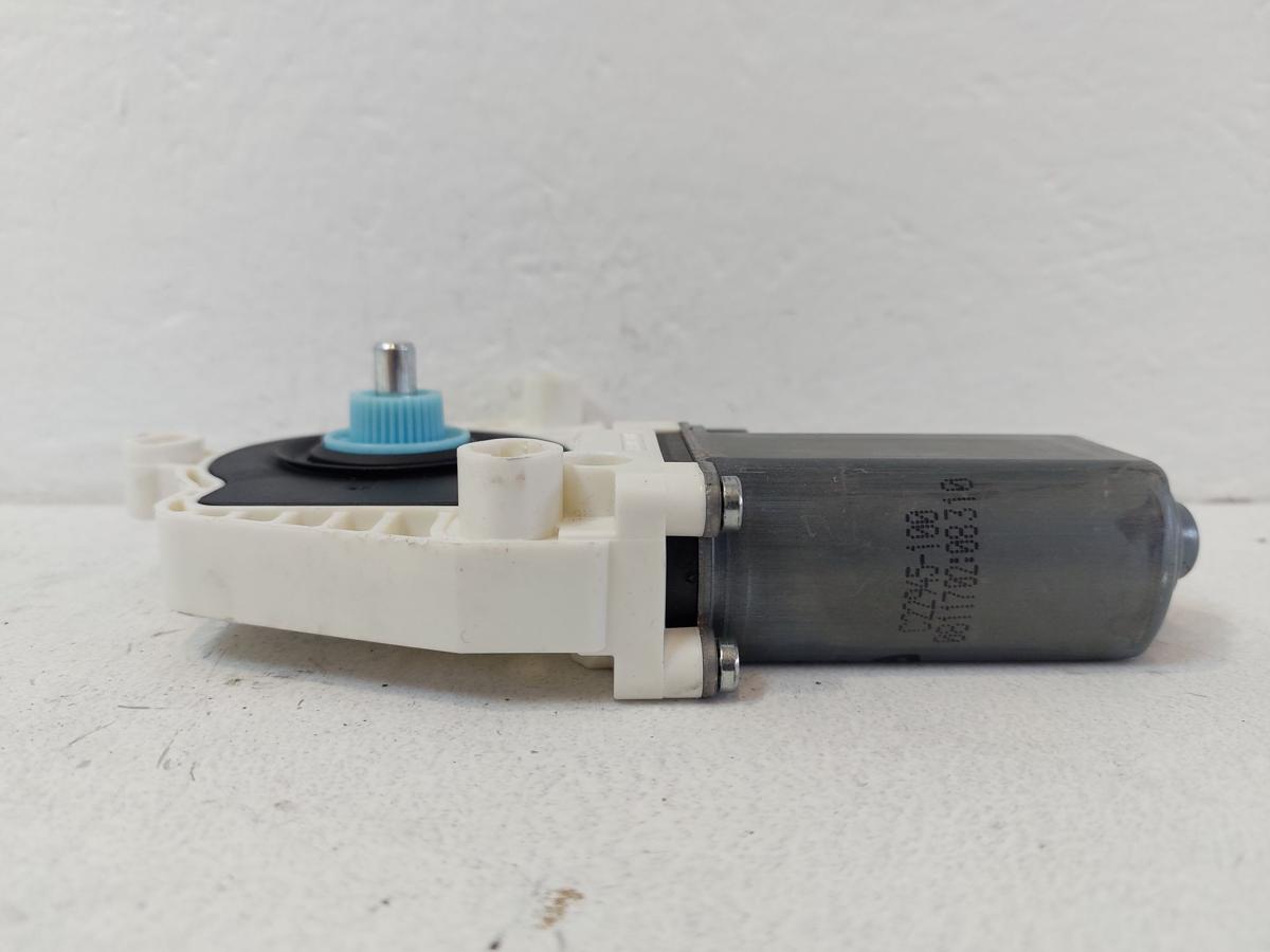 VW Golf 7 VII 5G AU Variant Fensterhebermotor vorn rechts Hebermotor Scheibe