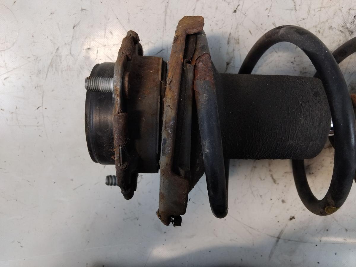 Toyota Avensis T22 orig Federbein Sto&szlig;d&auml;mpfer vorn rechts 1.8 95kw 1ZZ BJ2002