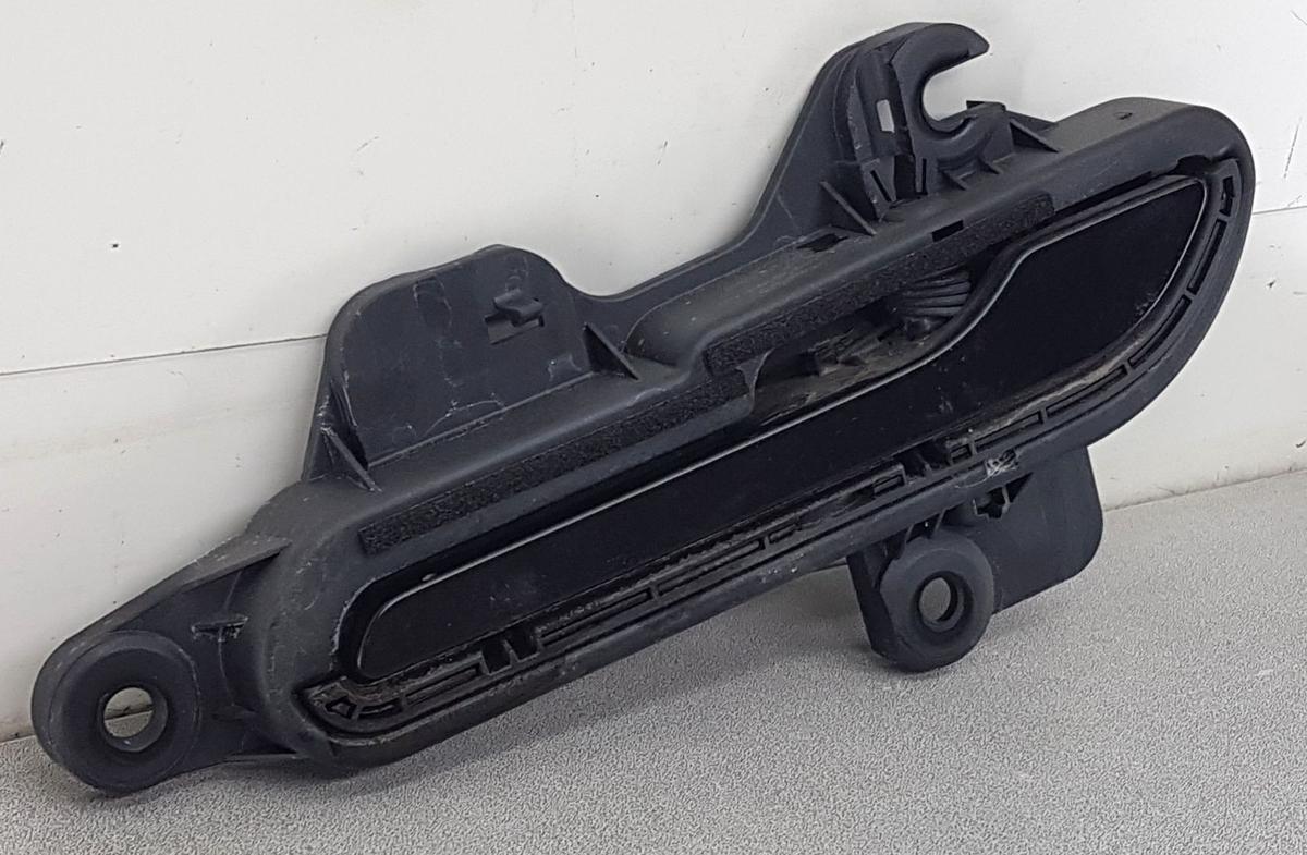 Tesla Model Y T&uuml;rgriff vorn links 1528114-00-D Bj22 schwarz passt auch hinten