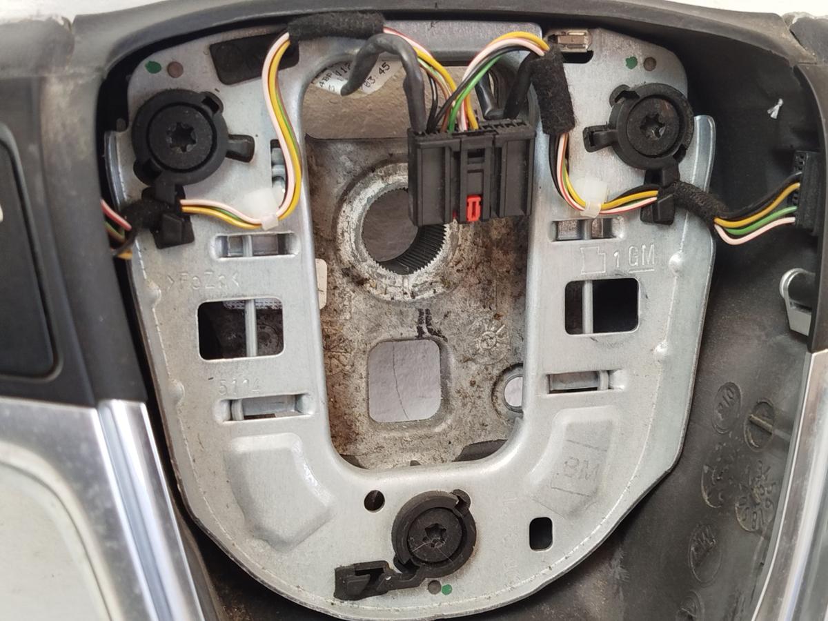 Opel Meriva B Lederlenkrad Lenkrad Leder 3 Speichen mit Multifunktionstasten