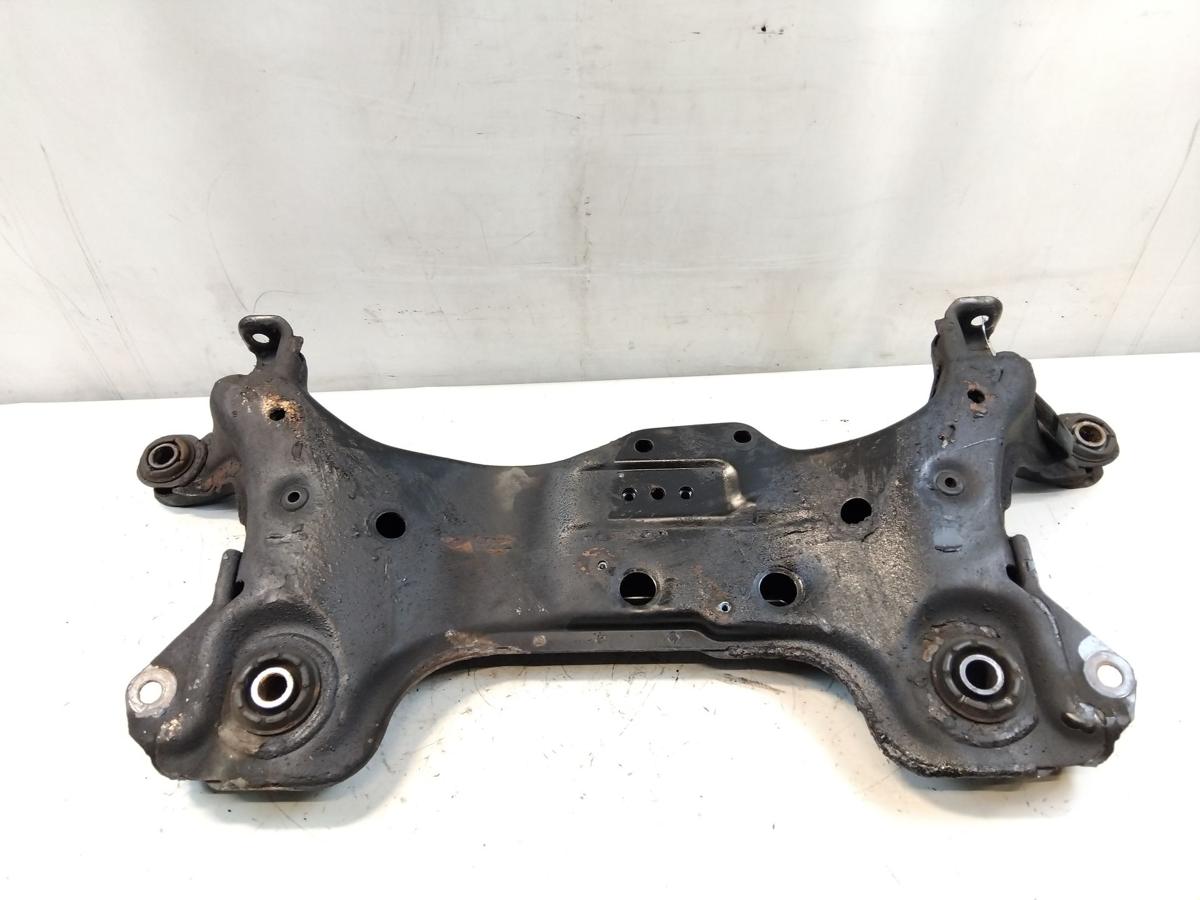 Toyota Avensis T22 original Vorderachstr&auml;ger Aggregatetr&auml;ger Facelift BJ2002