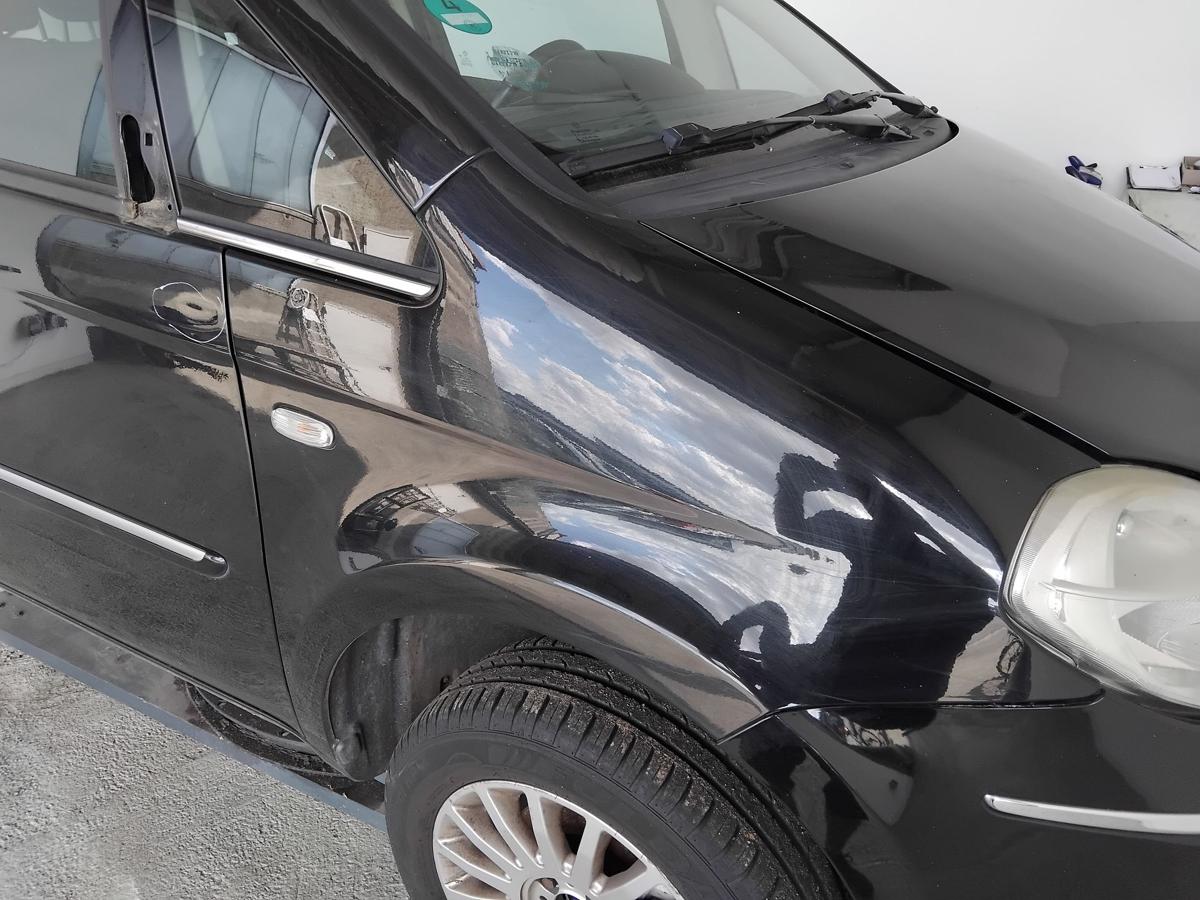 Lancia Musa Facelift original Kotflügel vorn rechts BJ2009 schwarzmetallic 601 nero masaccio