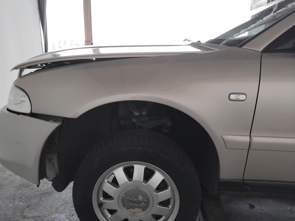 Audi A4 B5 original Kotfl&uuml;gel vorn links LY1T melangemetallic Facelift BJ1999