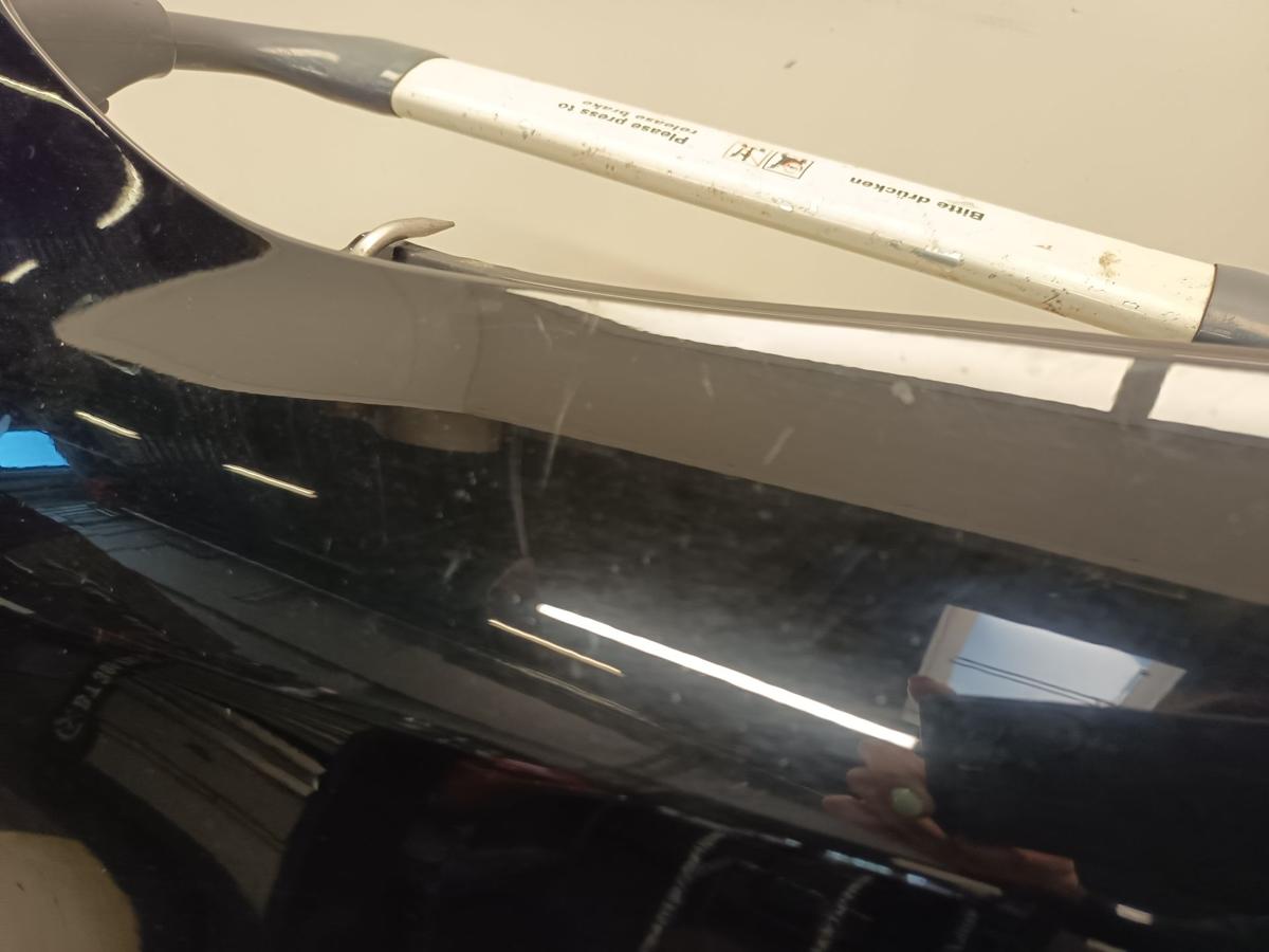 VW Fox 5Z orig Kotflügel vorn rechts Beifahrerseite L041 Brillantschwarz Bj 2006