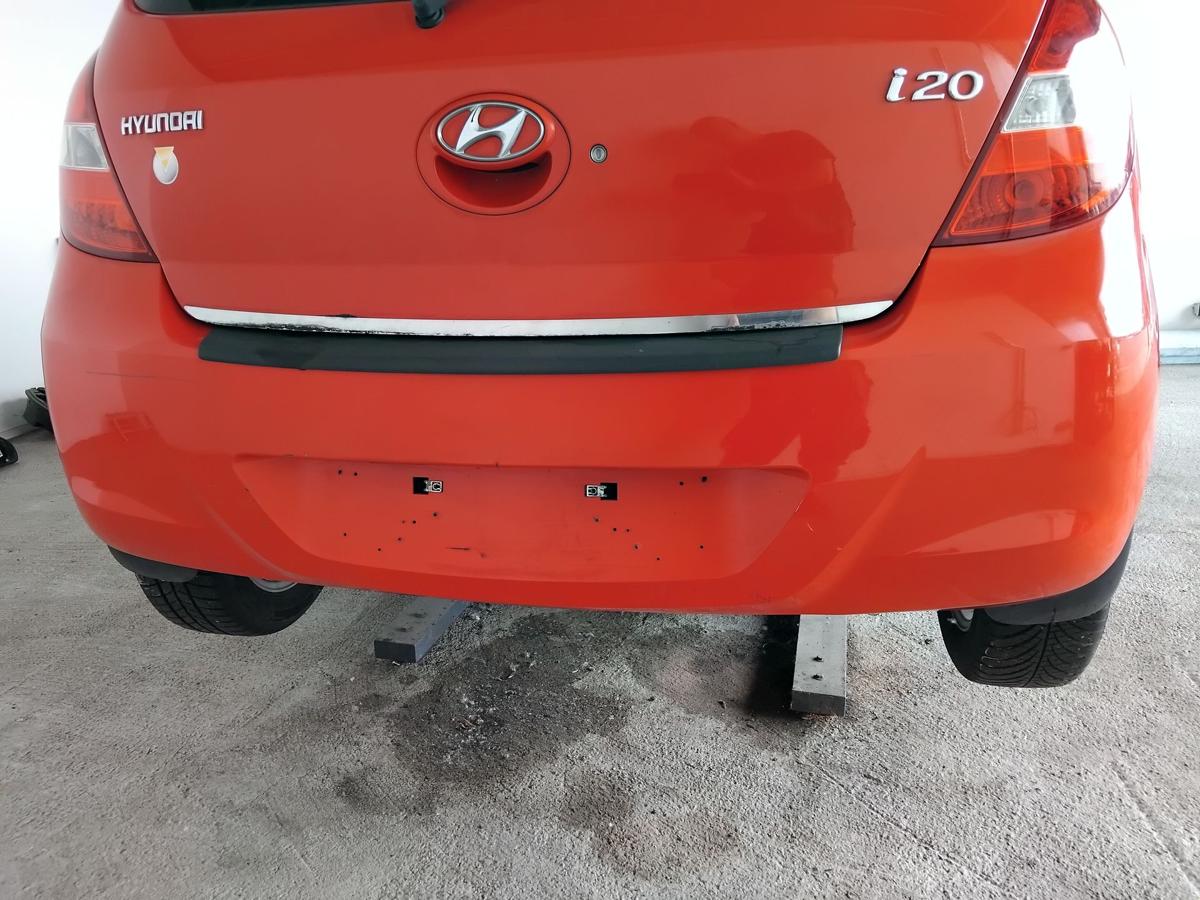 Hyundai i20 PB original Sto&szlig;stange Stossf&auml;nger hinten BH Electric Red BJ2009