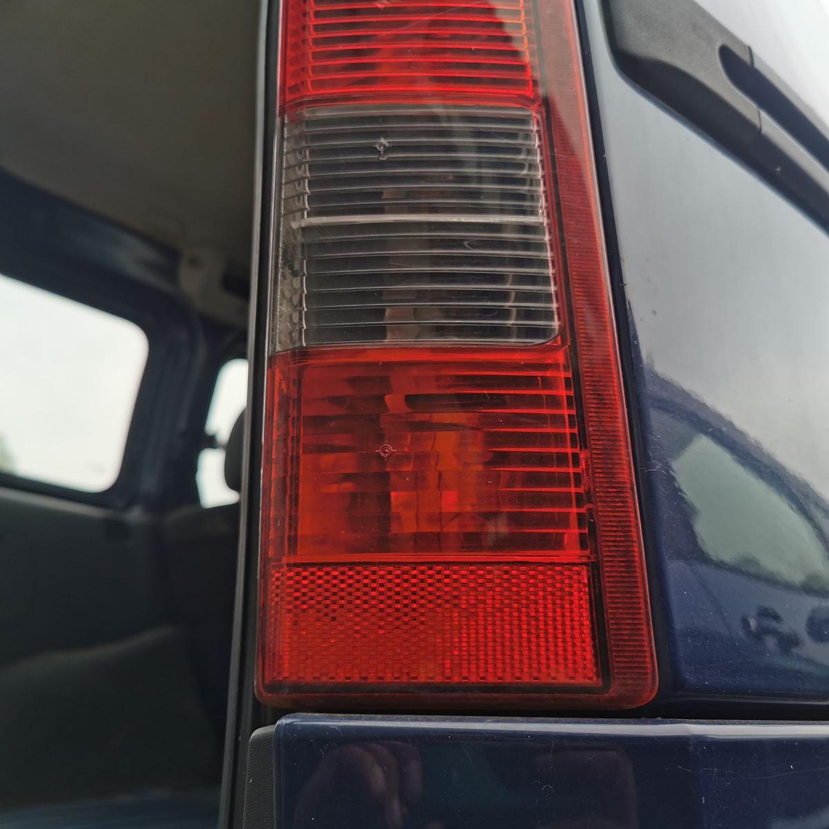 Opel Combo C Rückleuchte Schlussleuchte Rücklicht Lampe hinten rechts YORKA