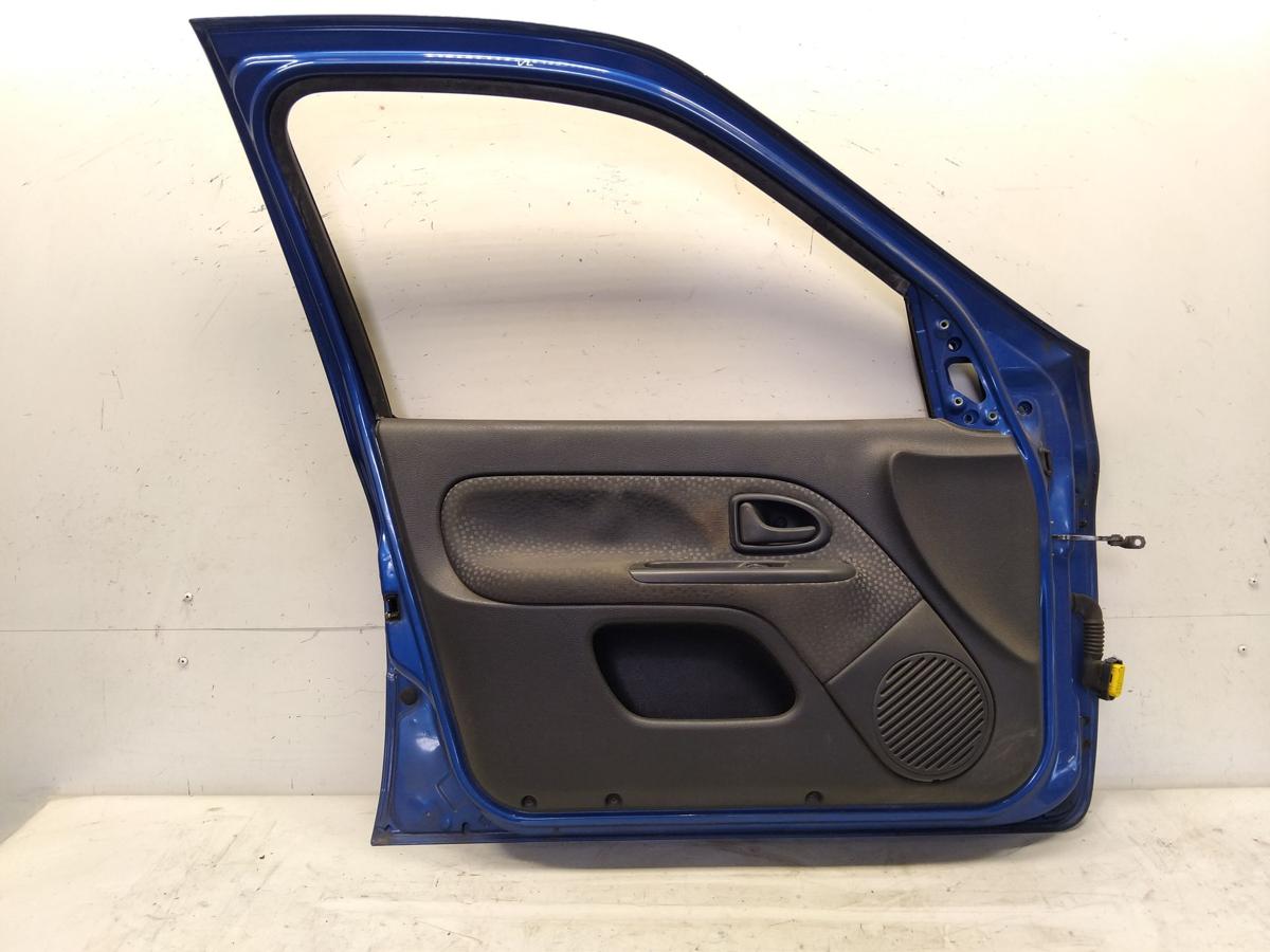 Renault Clio 2 T&uuml;r vorn links Fahrert&uuml;r 5-T&uuml;rer RNA Bleu Extreme Nacre BJ2007