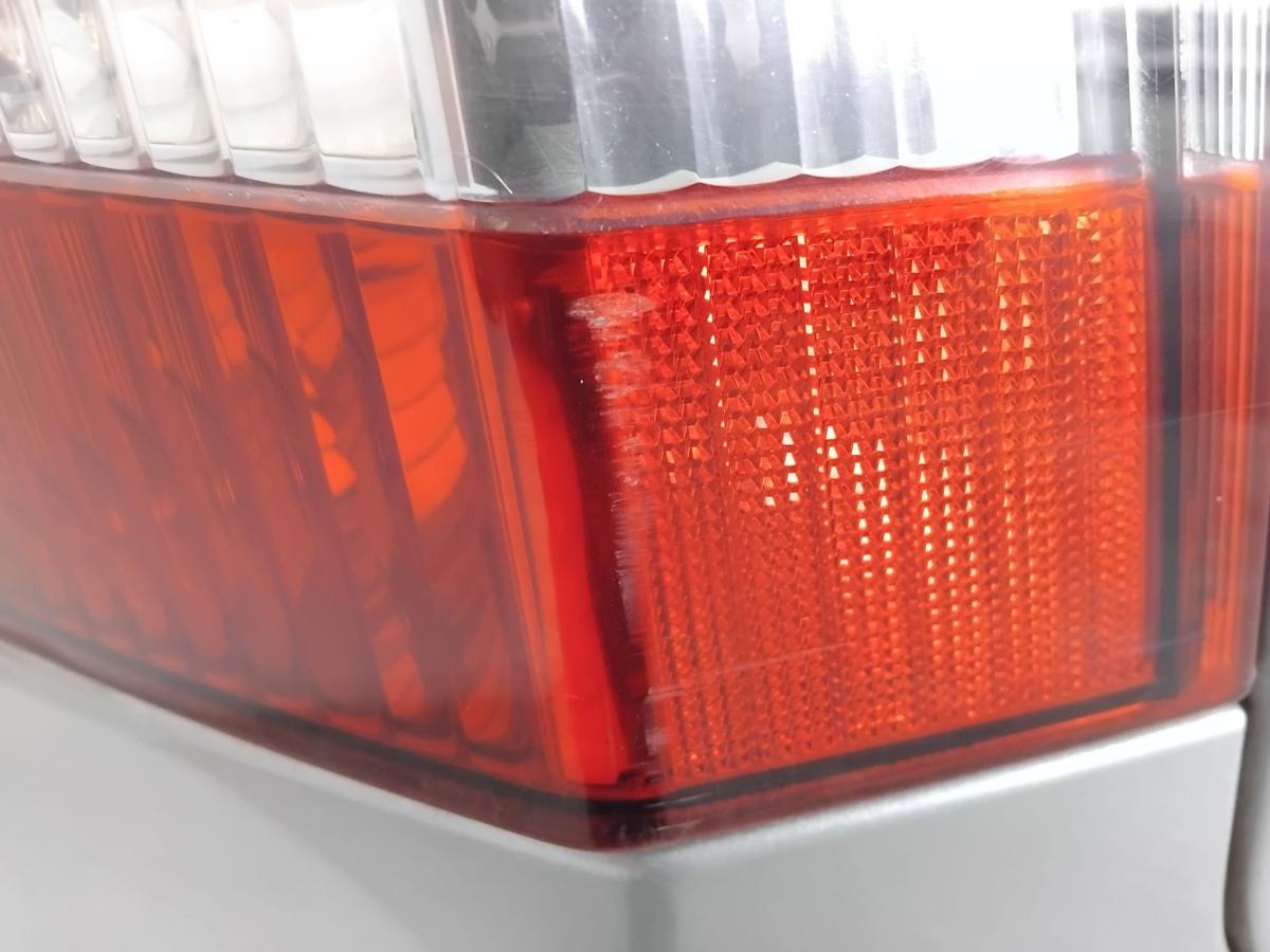 Volvo V50 II Kombi original R&uuml;ckleuchte Schlussleuchte rechts BJ2007