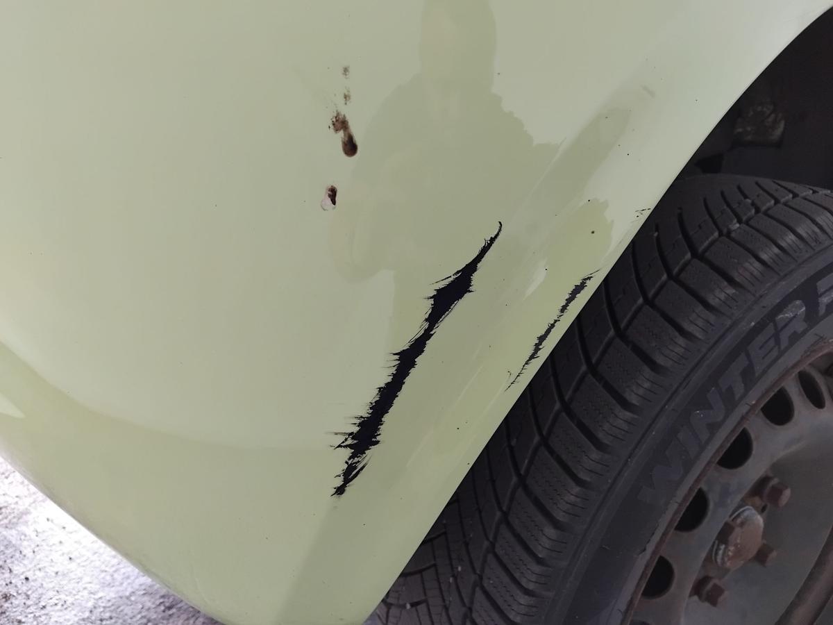 Ford Ka 2 RU8 original Stoßstange Stossfänger hinten gelb Jump BJ2011