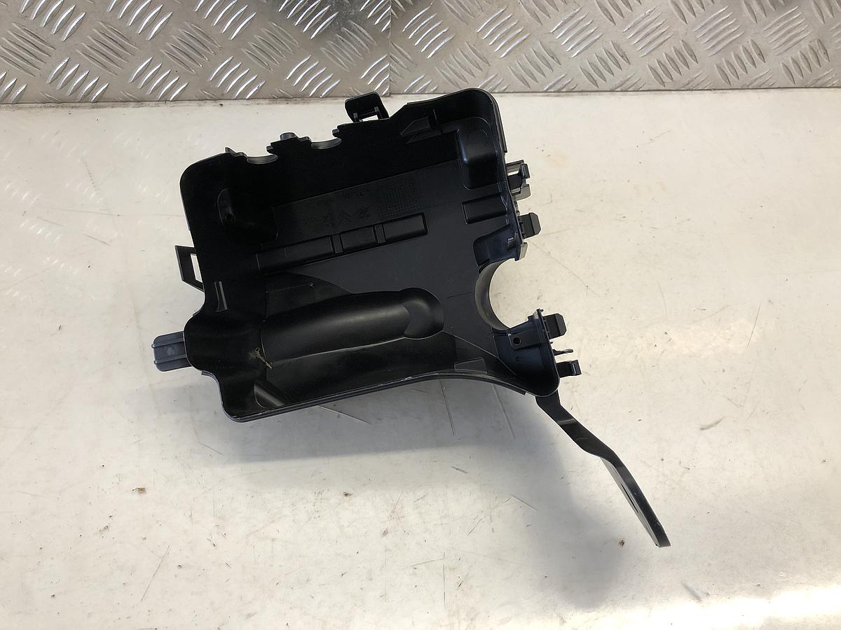 Citroen C3 S Halter Sicherungskasten 654588