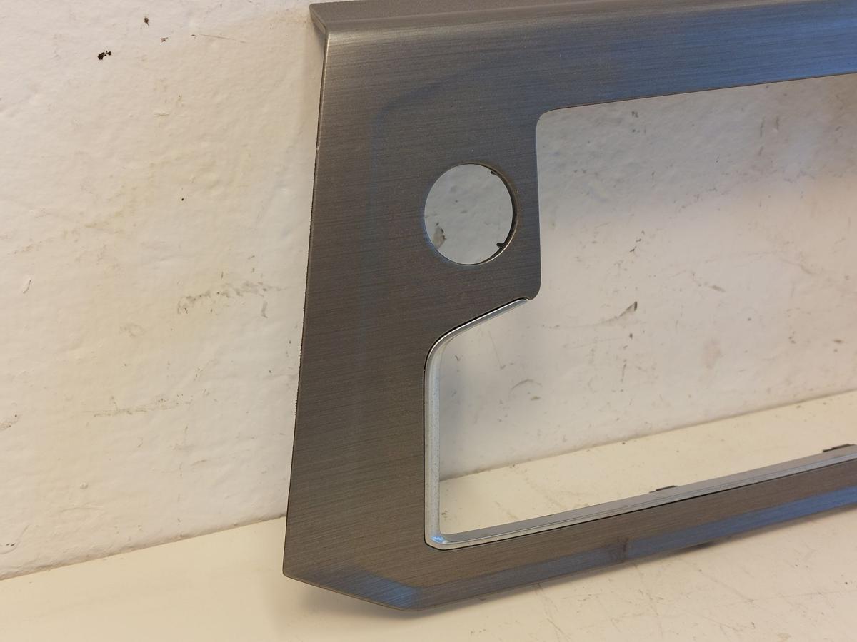 VW Passat 3G B8 Limo Blende Verkleidung Radio Display Media VW Passat 3G B8 Limo Blende Verkleidung Radio Display Media