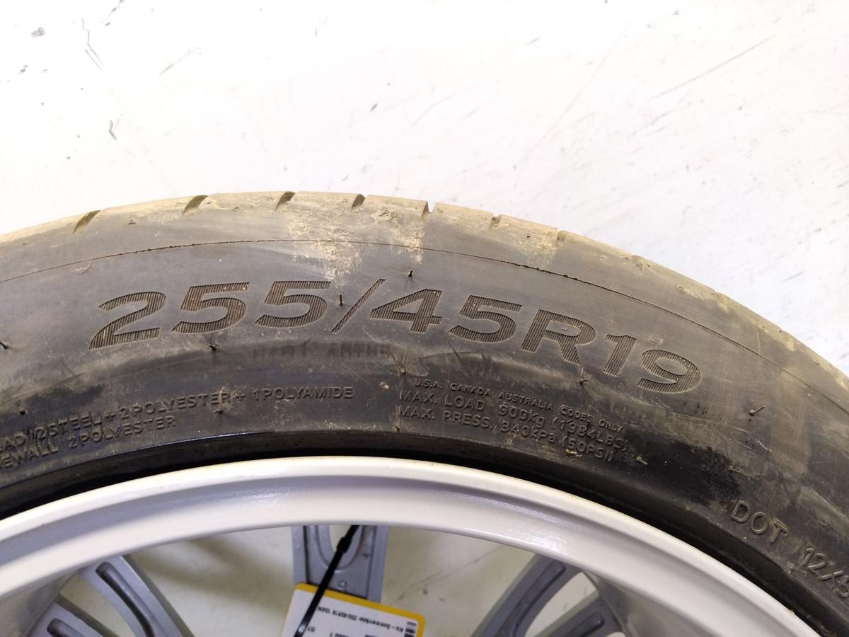 original Aluradsatz Apollo 255/45R19 Ventus mit Soundabsorber Tesla Model Y 2022