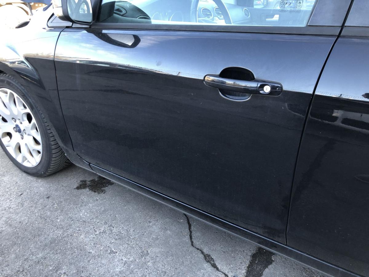 Ford Focus DA3 ab07 T&uuml;r vorn links 5 t&uuml;rer Fahrert&uuml;r Pantherschwarz Rohbau