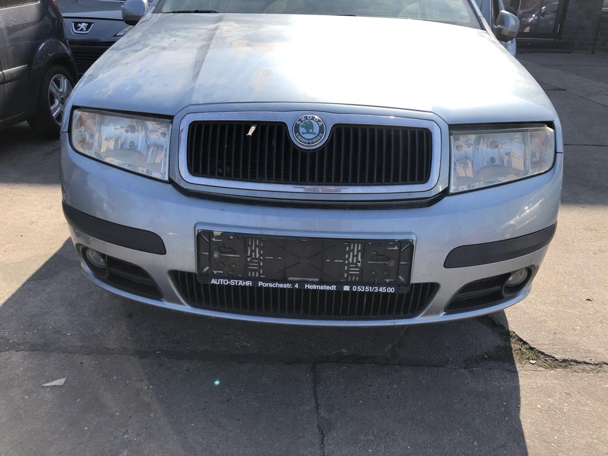 Skoda Fabia 6Y Sto&szlig;f&auml;nger vorn Frontsch&uuml;rze Facelift ab 04 Nebel LF7U Stone grey