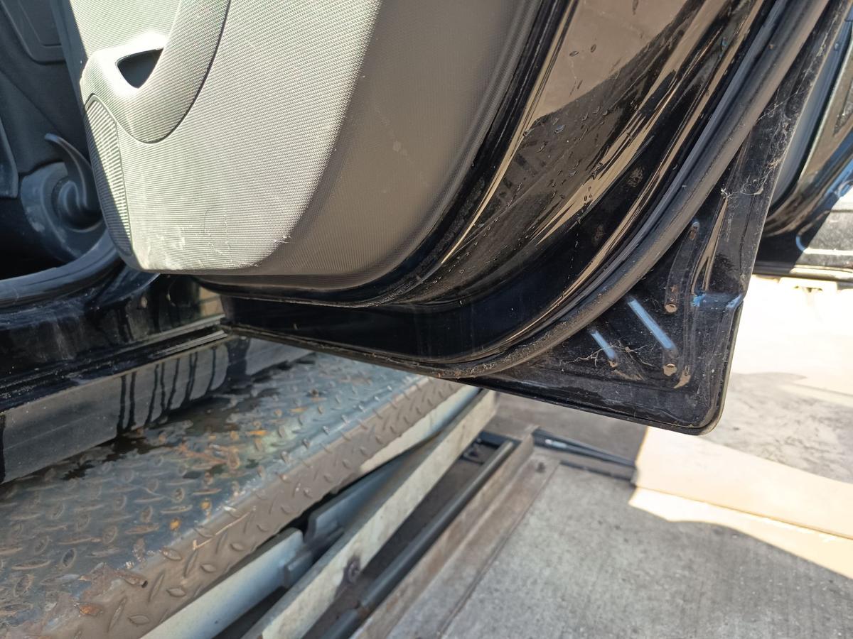 Citroen C4 5t&uuml;rig original T&uuml;r hinten rechts Fond Rohbau KTV Perla Nera Bj 2009