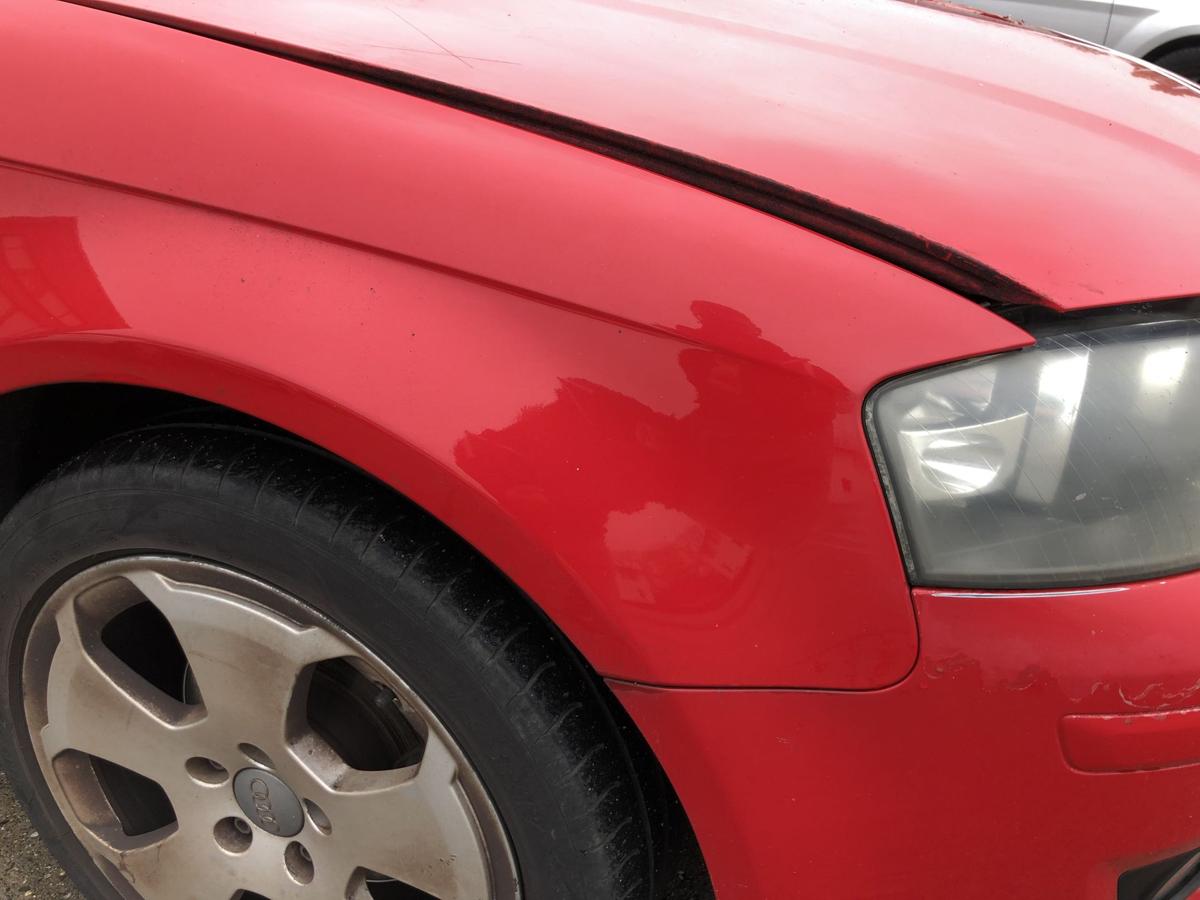 Audi A3 8PA Sportback Kotflügel vorn rechts Fender Seitenteil LY3J rot bis 2008