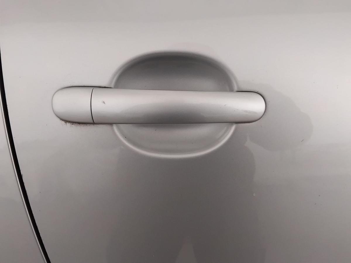 VW Golf 5 Tür vorn rechts Beifahrertür 3-türig LA7W reflexsilbermetallic BJ2008