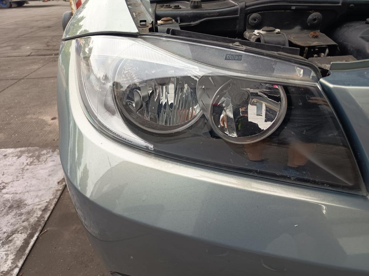 BMW E90/91 original Hauptscheinwerfer links Halogen Frontlicht vor LCI Bj 2006