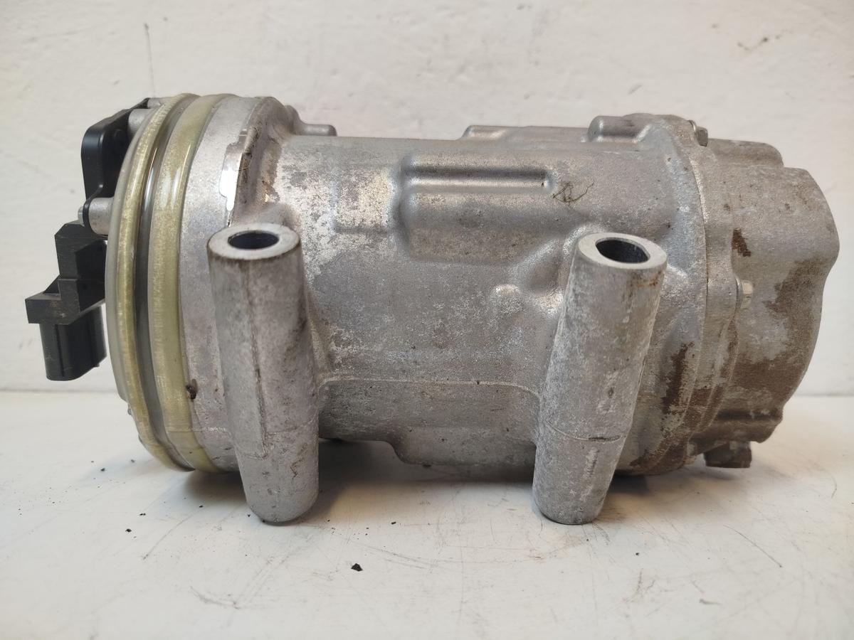 Nissan Leaf ZE1 40kWh Klimakompressor K&auml;ltemittelverdichter elektrisch OEM