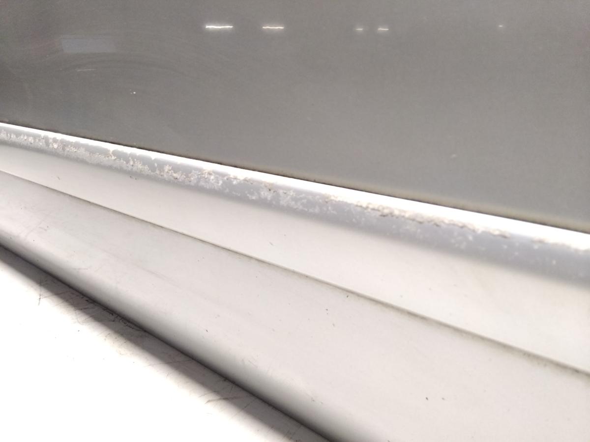 Toyota Avensis T22 original T&uuml;r vorn rechts silbermetallic Rohbau BJ2002