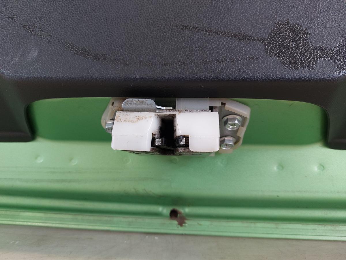 Opel Agila B Typ FXB Heckklappe Heckscheibe Kofferklappe Heckdeckel hellgr&uuml;n