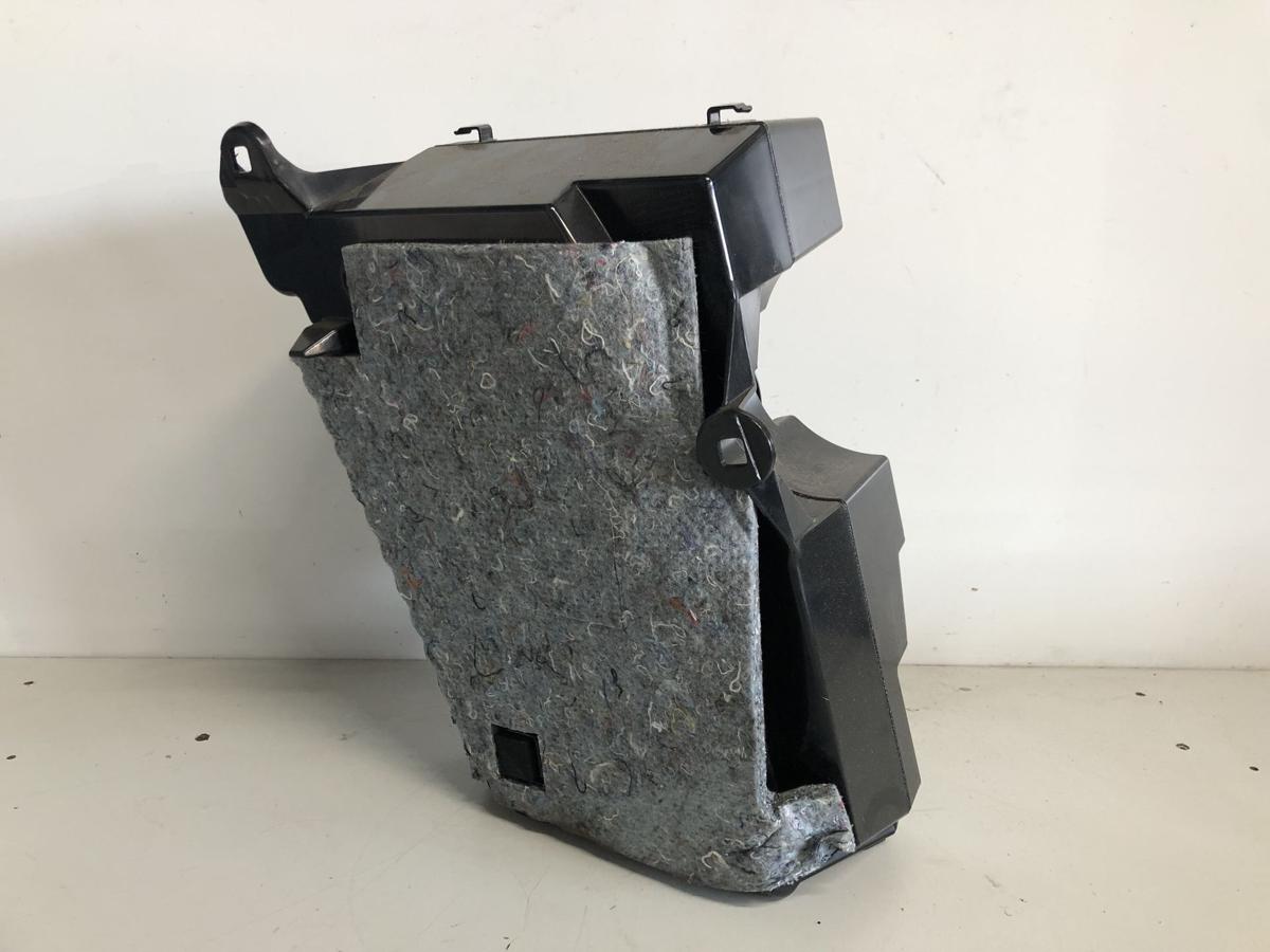 Renault Laguna III original Bose Basslautsprecher 281703967R Bj 2010