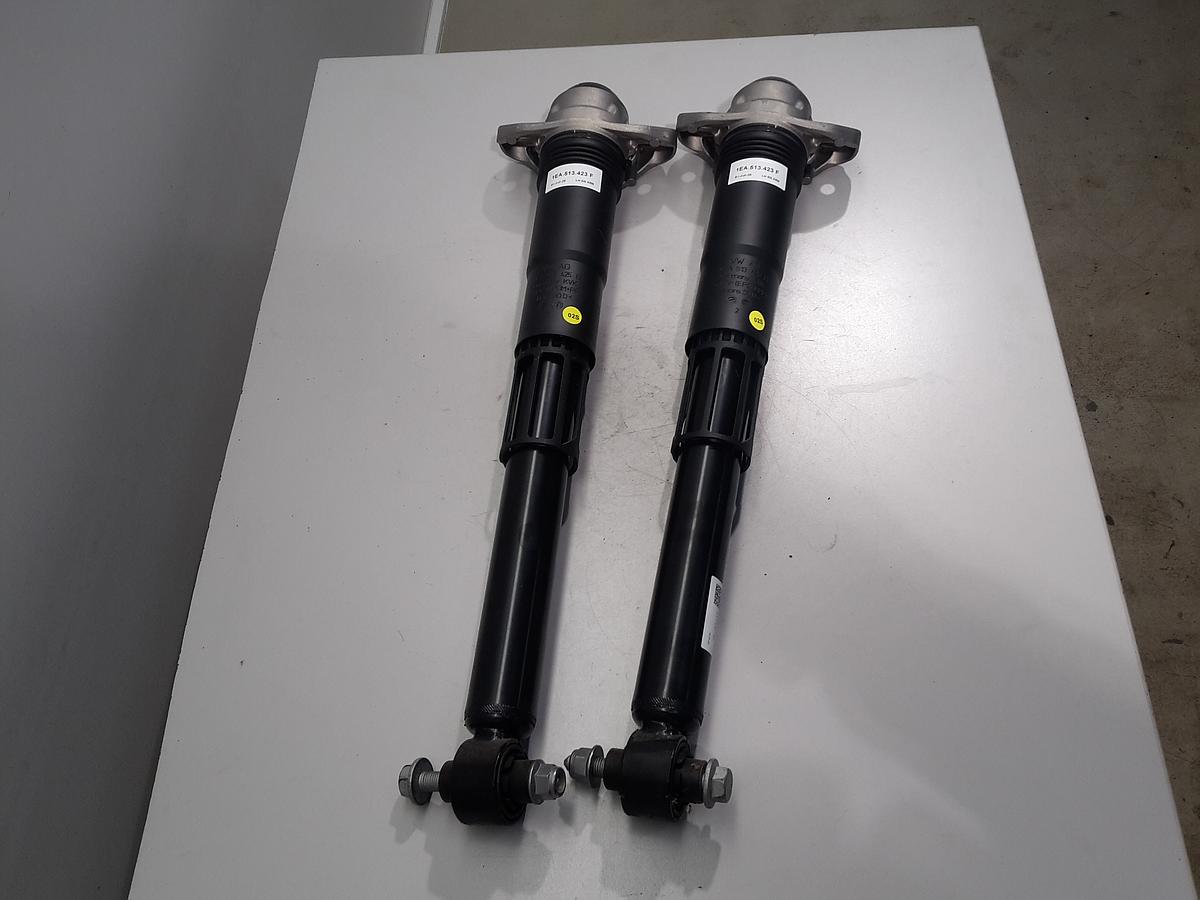 VW ID.3 E11 BJ 2020 org. Satz Sto&szlig;d&auml;mpfer hinten Hinterachse