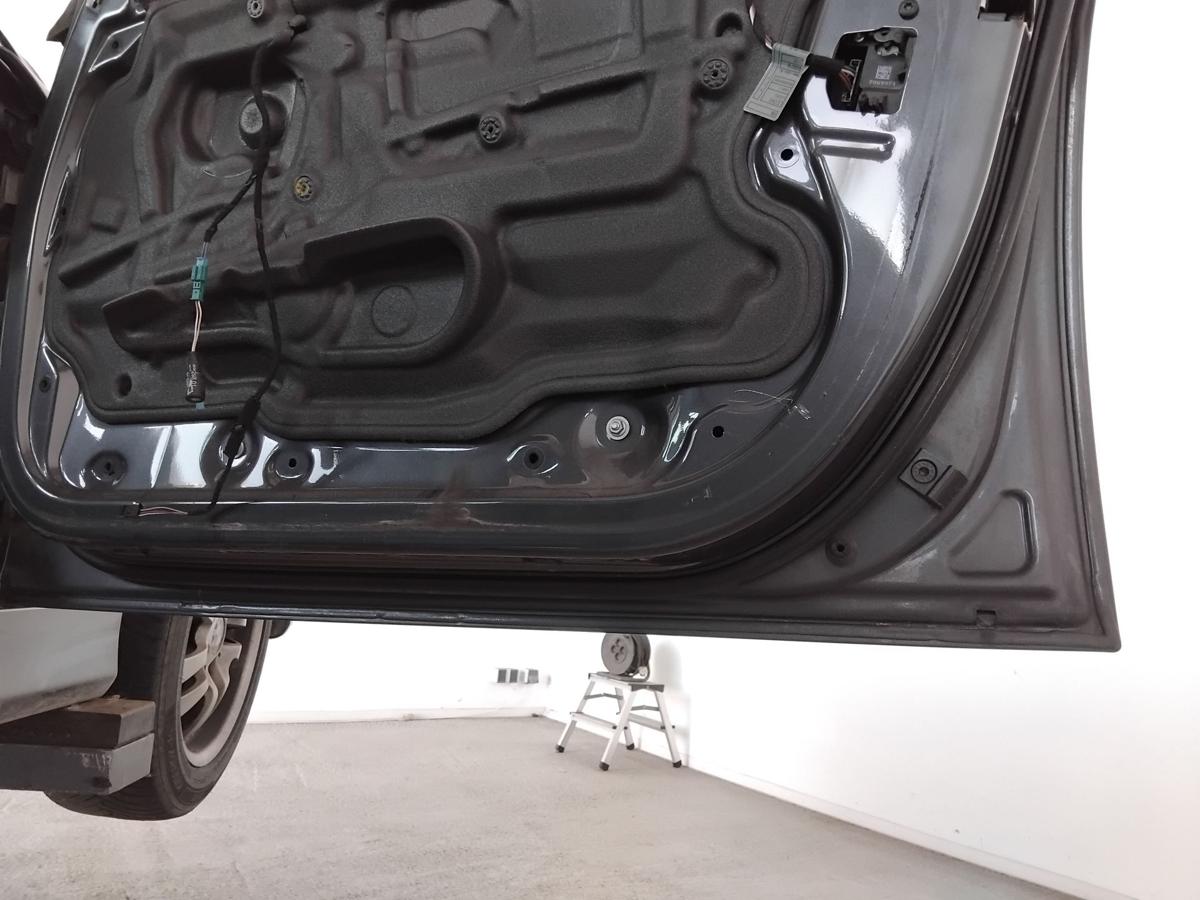BMW 3er E90 E91 Tür vorn rechts Beifahrertür A22/7 sparkling graphite BJ006