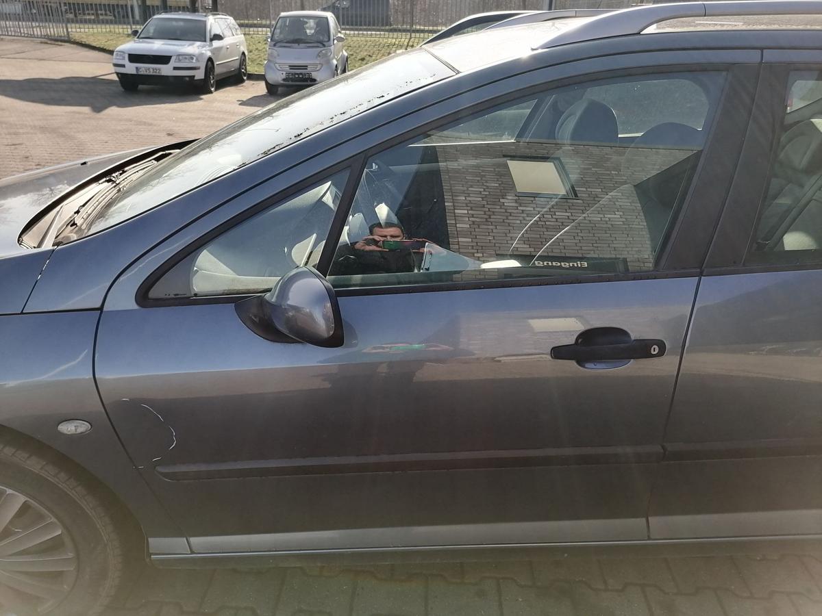Peugeot 407SW Bj.2005 original T&uuml;r vorn links EZW Eisengrau Rohbau