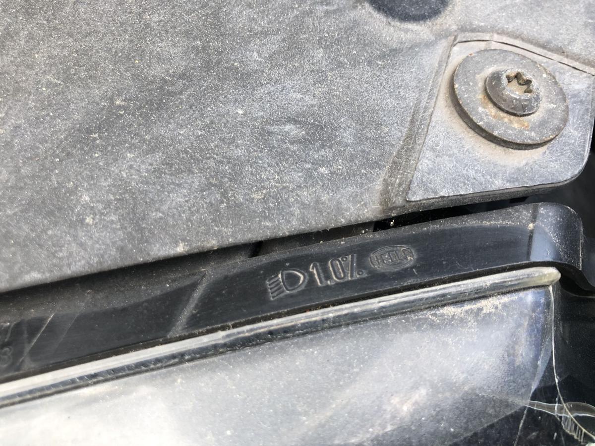 VW Golf 5 V 1K Scheinwerfer links Hauptscheinwerfer schwarze Version Hella Tr&uuml;b